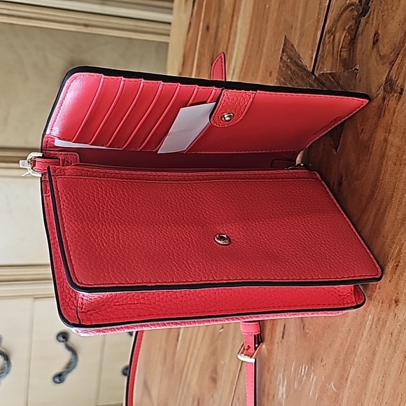 Michael Kors Dahlia Jet St Charm SM Phone Crossbody Leather - Picture 7 of 7